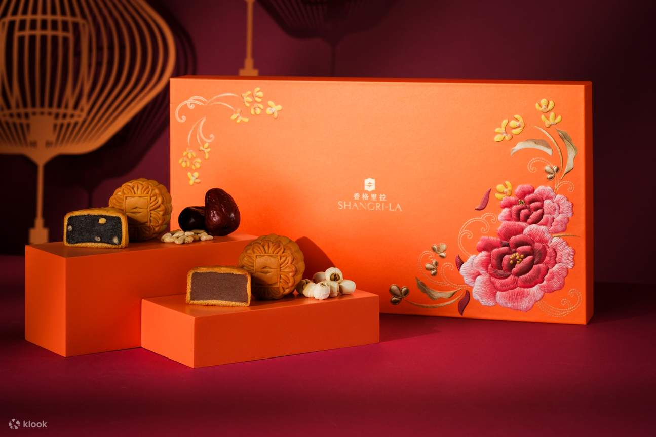 Kowloon Shangri La Mooncake Offer Shang Palace Mini Egg Custard kowloon-shangri-la-mooncake-offer-shang-palace-mini-egg-custard